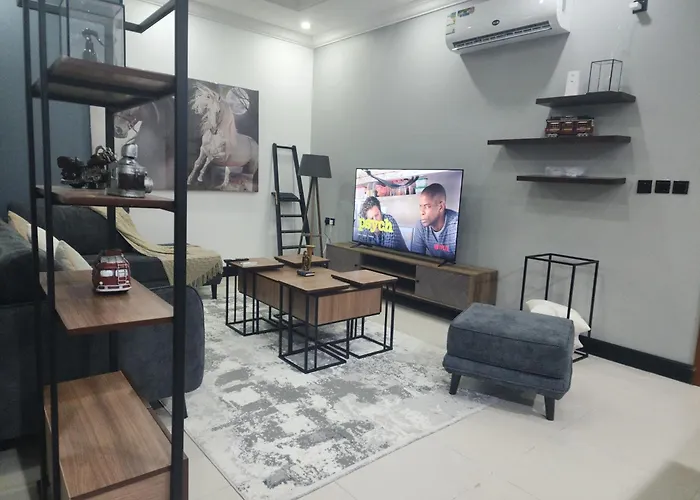 Elegant Luxury Apartment In Jeddah Near Airport